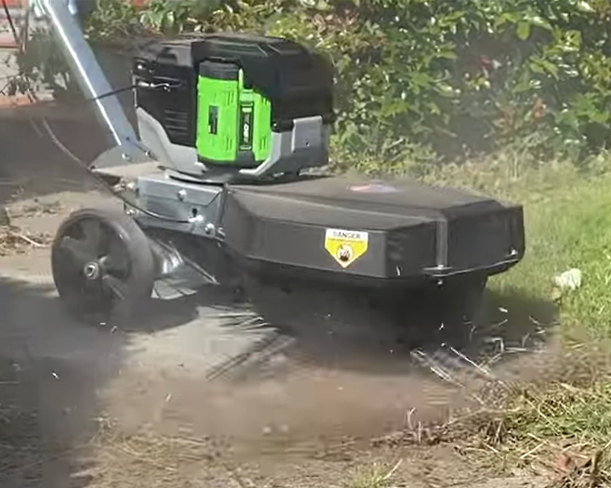 Wessels-Gartengeraete_KwernGreenbusterPro66E_2