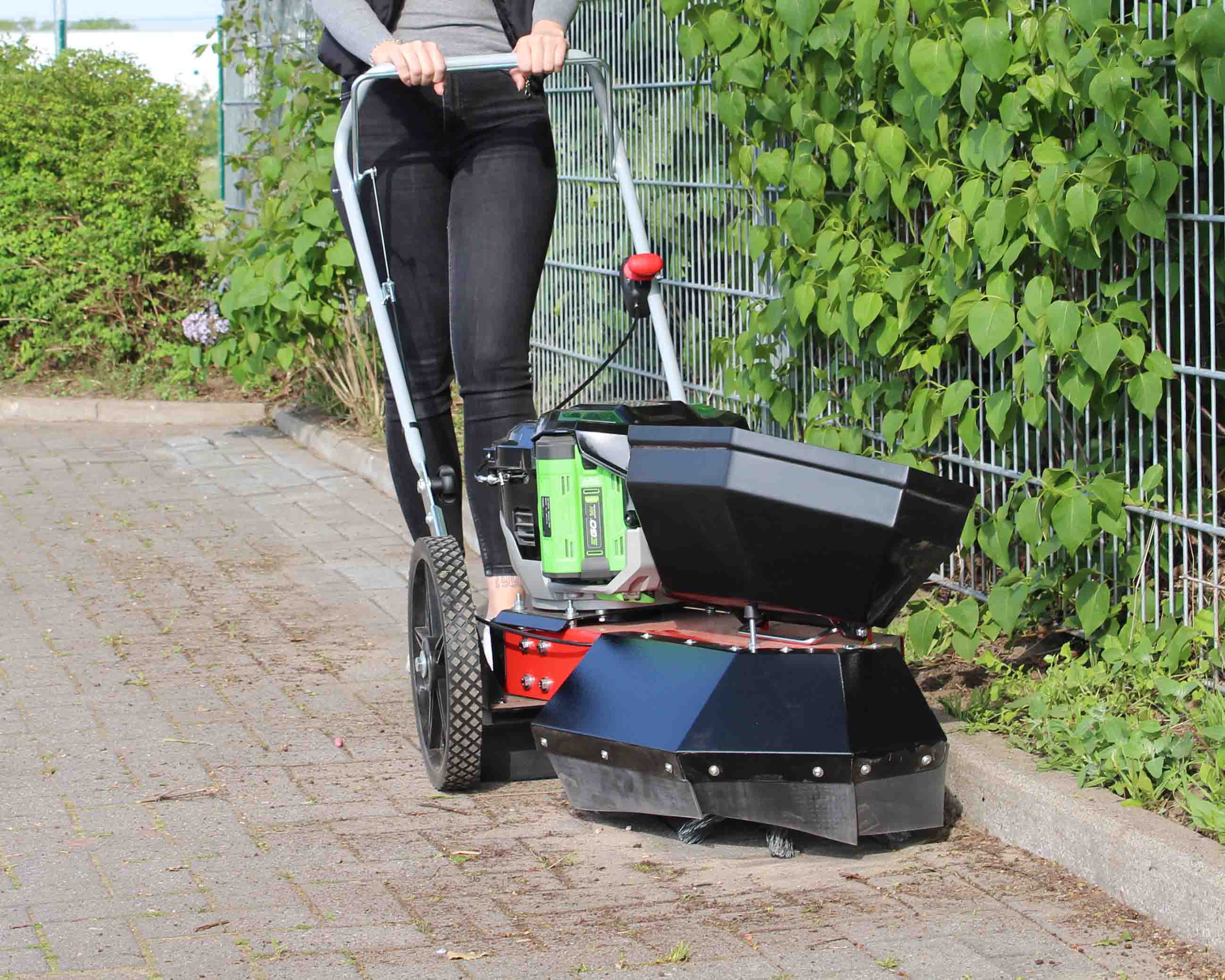 Wessels-Gartengeraete_LimparWBTURBOEGO_2