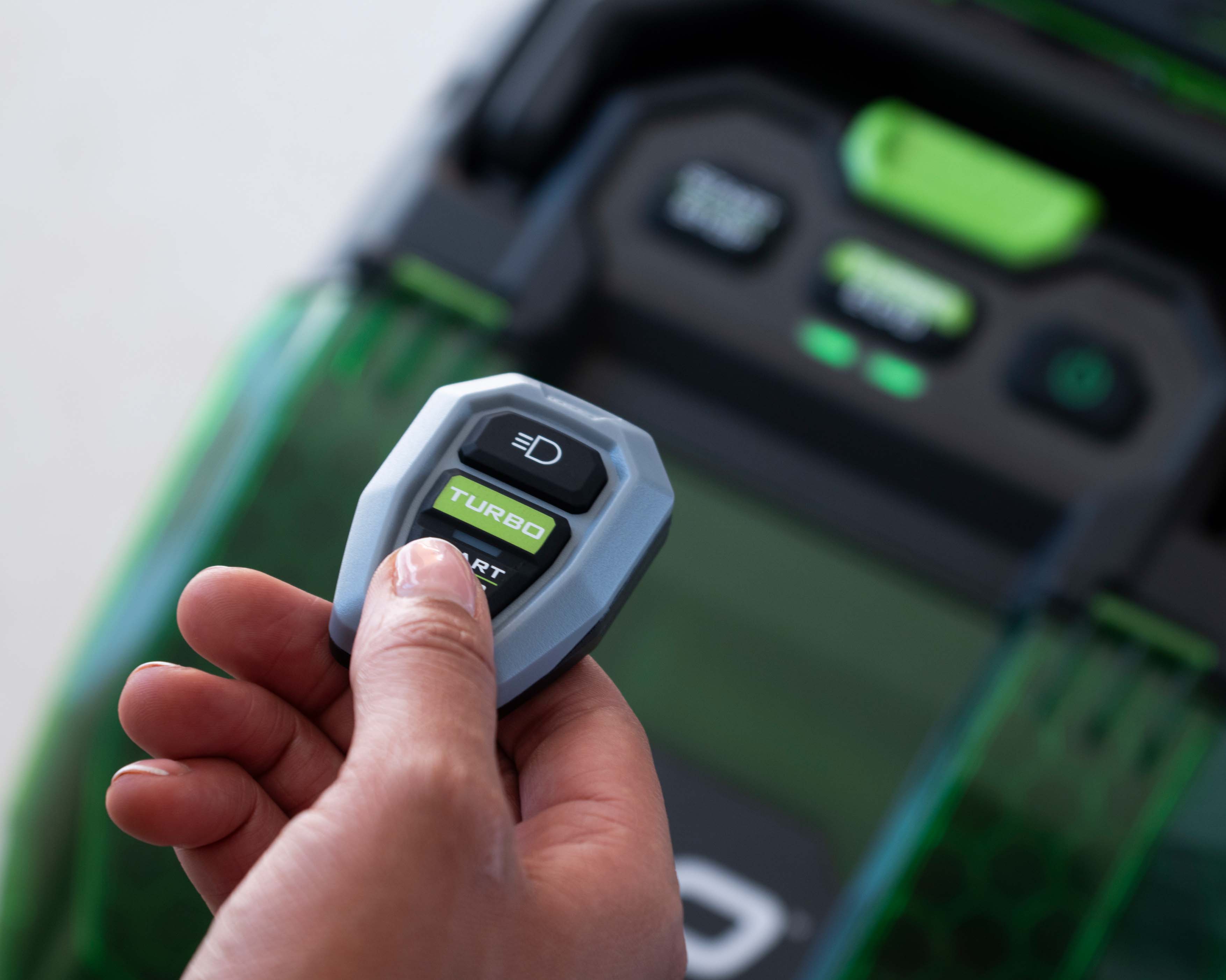 Wessels-Gartengeraete_EGO-WDV0300E_9