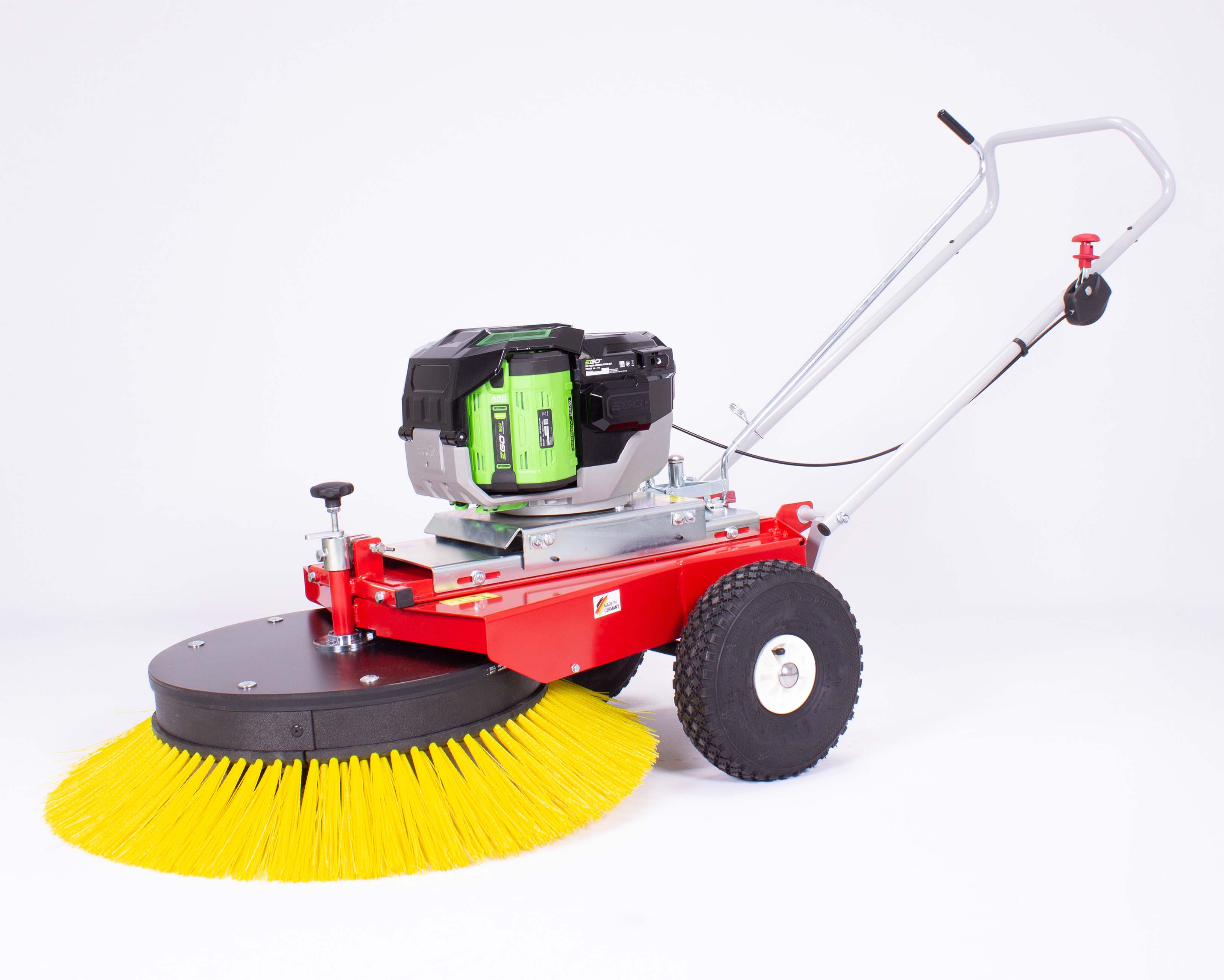 Wessels-Gartengeraete_LimparRADIAL-EGO_1