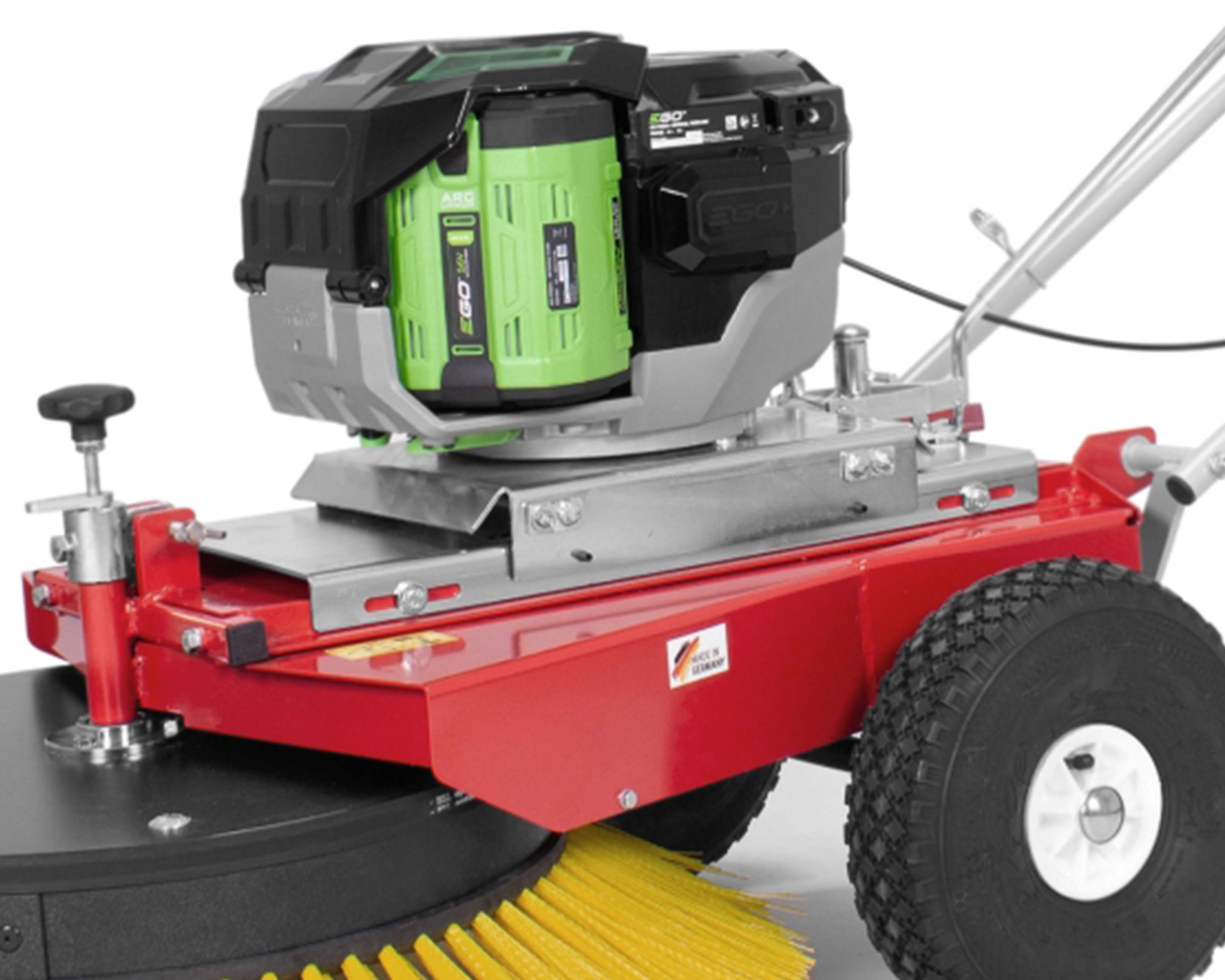 Wessels-Gartengeraete_LimparRADIAL-EGO_3