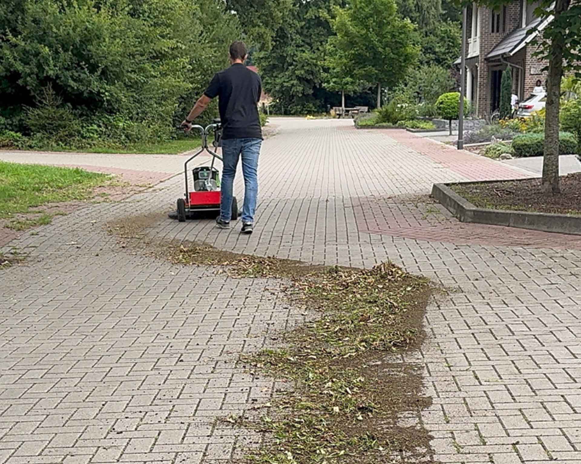 Wessels-Gartengeraete_WestermannWR870EGO_15